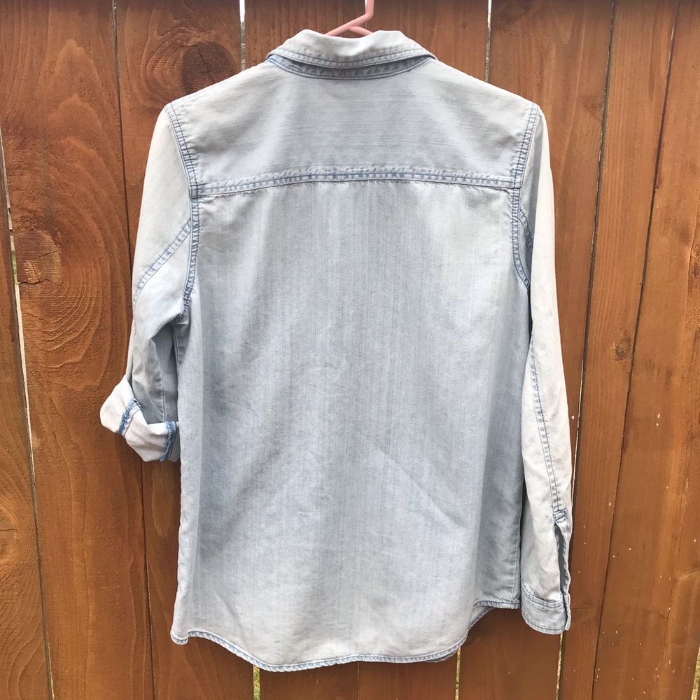 3/$25 Rubbish Chambray Button Down Top Size M - Picture 5 of 6
